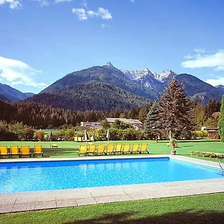 Hotel Waldpension Putz 3*